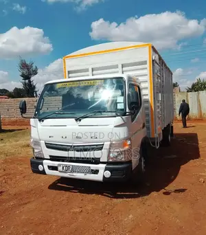 Mitsubishi Fuso 2023 White