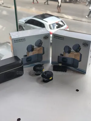 The Creator’s Choice: Universal Type-C Twin Lavalier Microphones