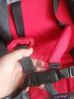 A Strong and Light Stroller for Transportation and Airplanes