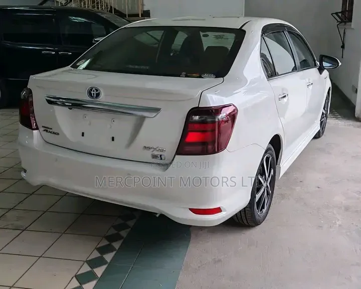 Toyota Axio 2019 White