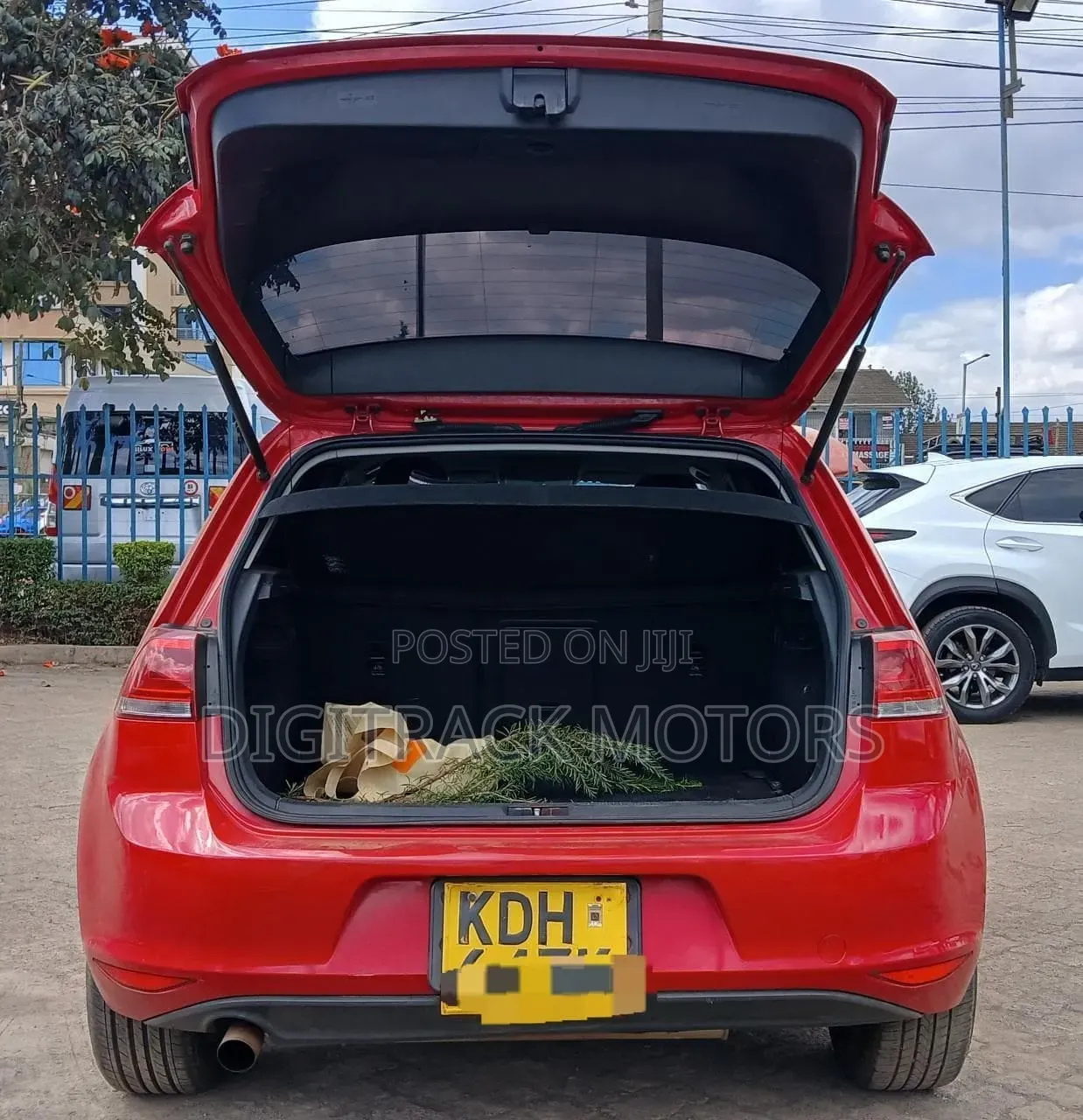 Volkswagen Golf 2015 Red