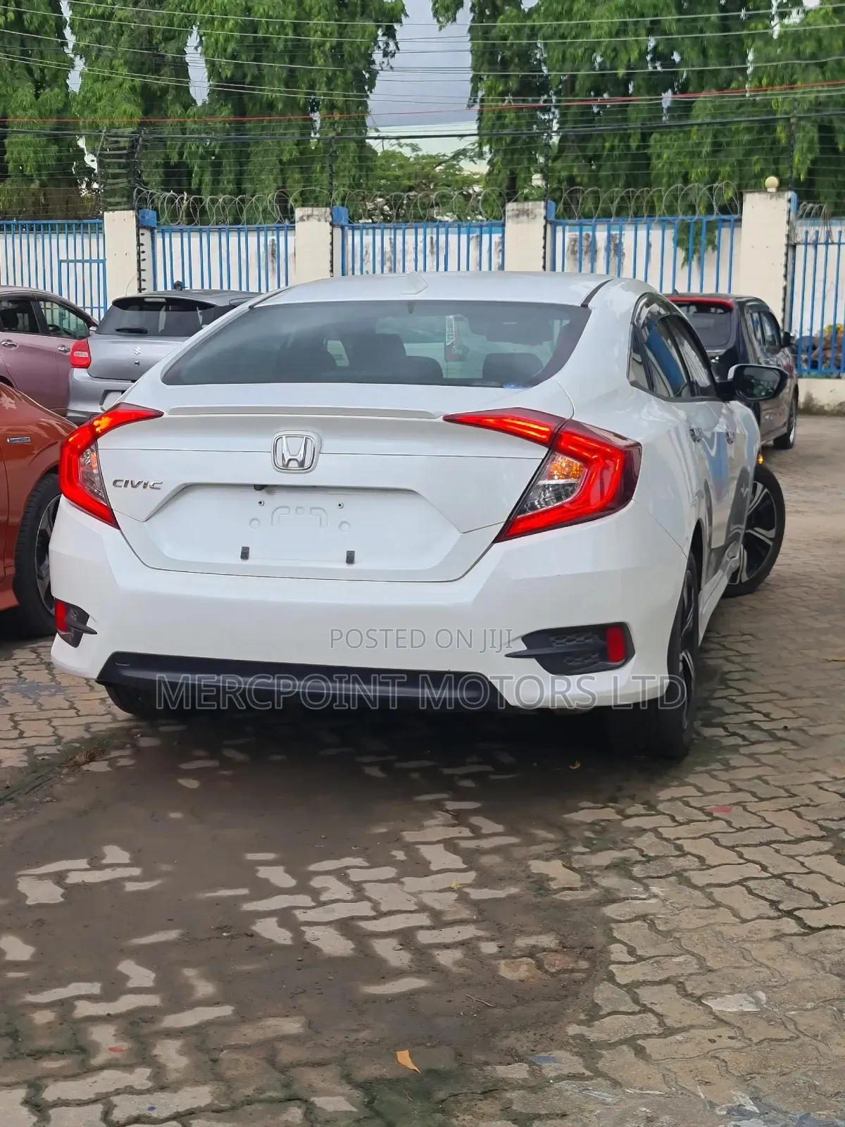 Honda Civic 2019 White