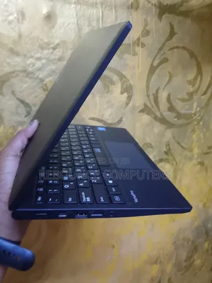 Laptop NEC 4GB Intel Celeron HDD 60GB