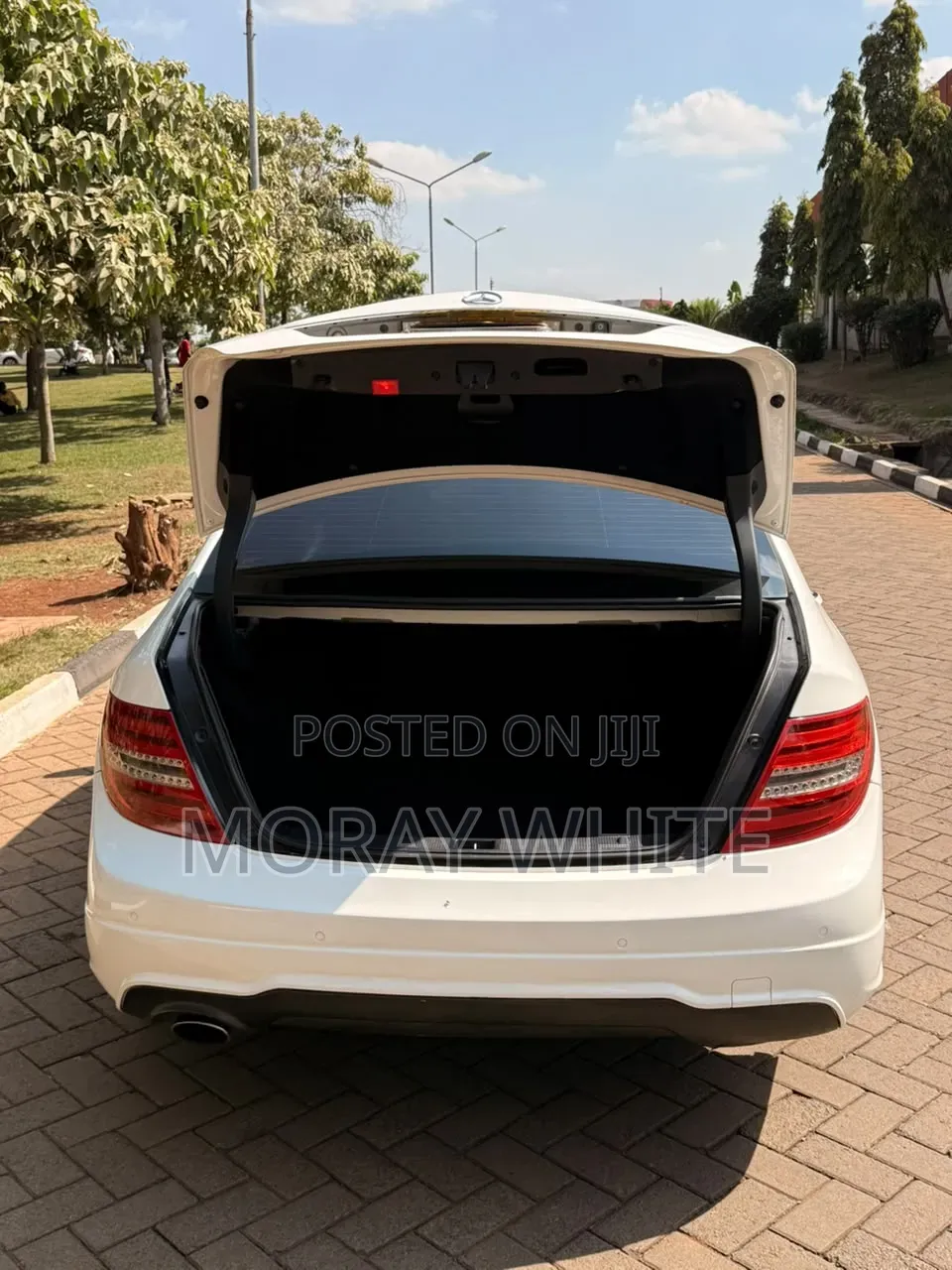 Mercedes-Benz C200 2012 White