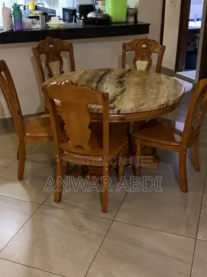 Round Marble Dining Table