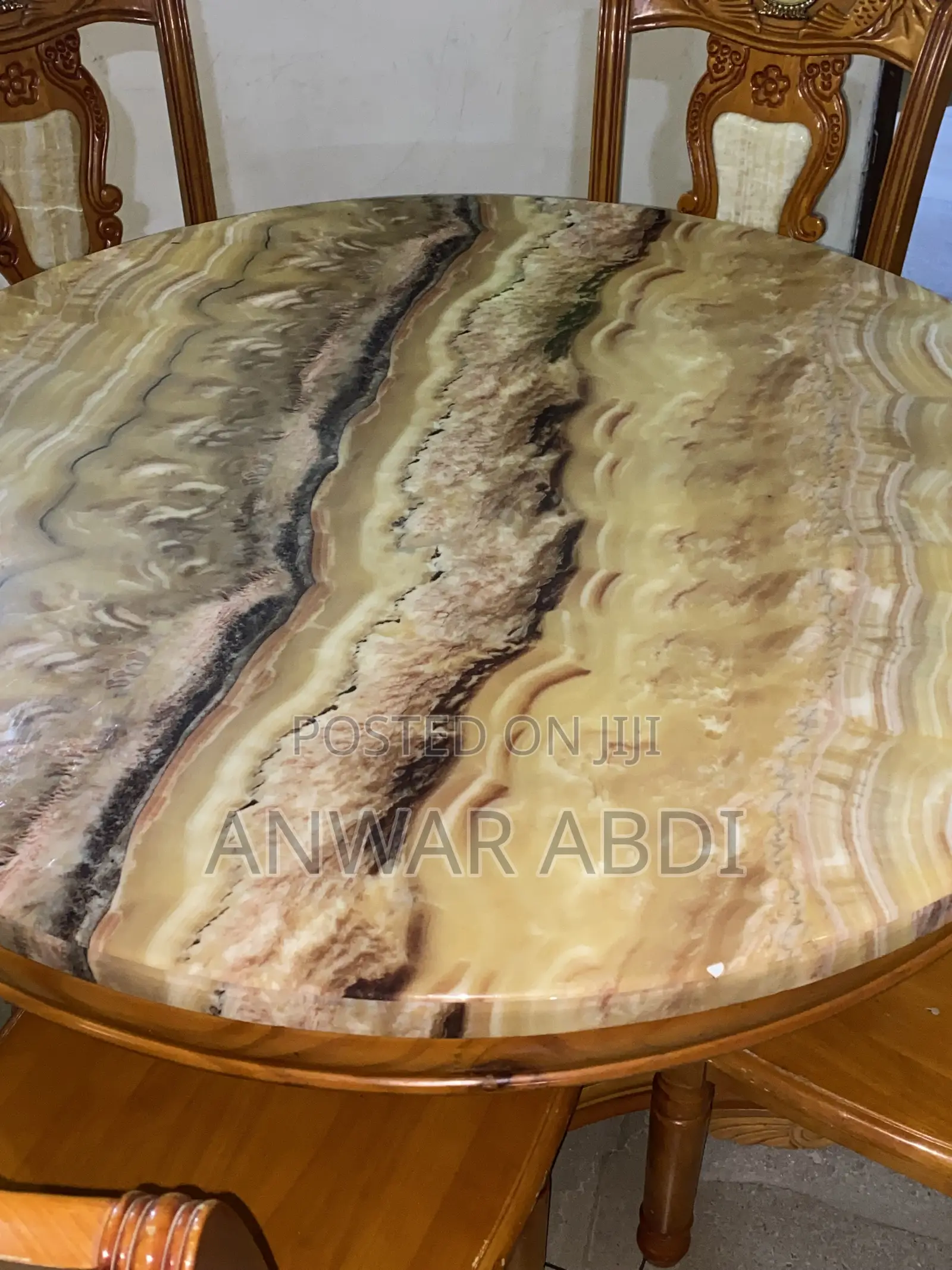 Round Marble Dining Table