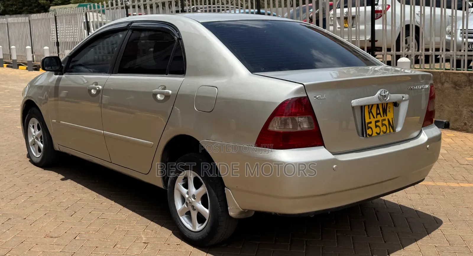 Toyota Corolla 1.5 Sedan Automatic 2002 Silver