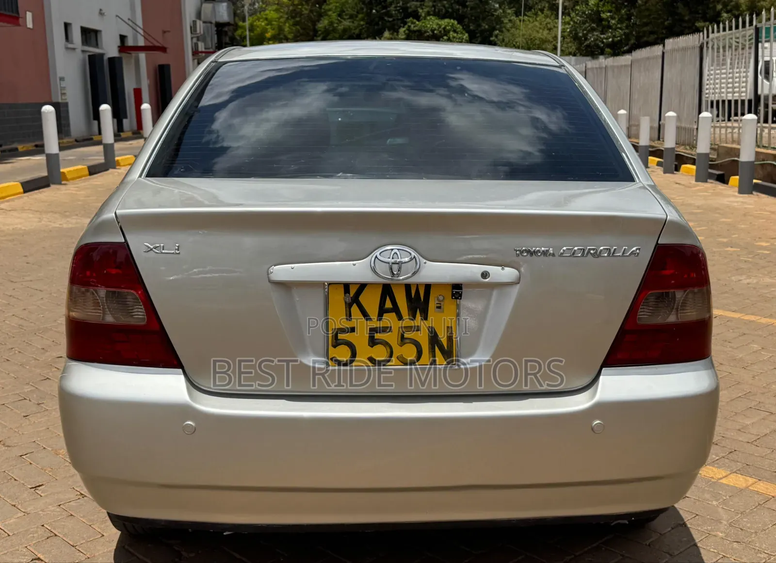 Toyota Corolla 1.5 Sedan Automatic 2002 Silver