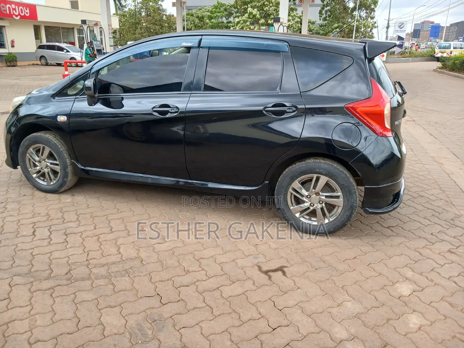 Nissan Note 2013 Black