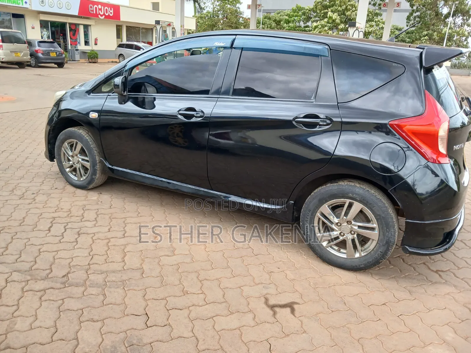 Nissan Note 2013 Black