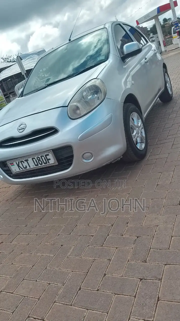 Nissan March 2012 Silver