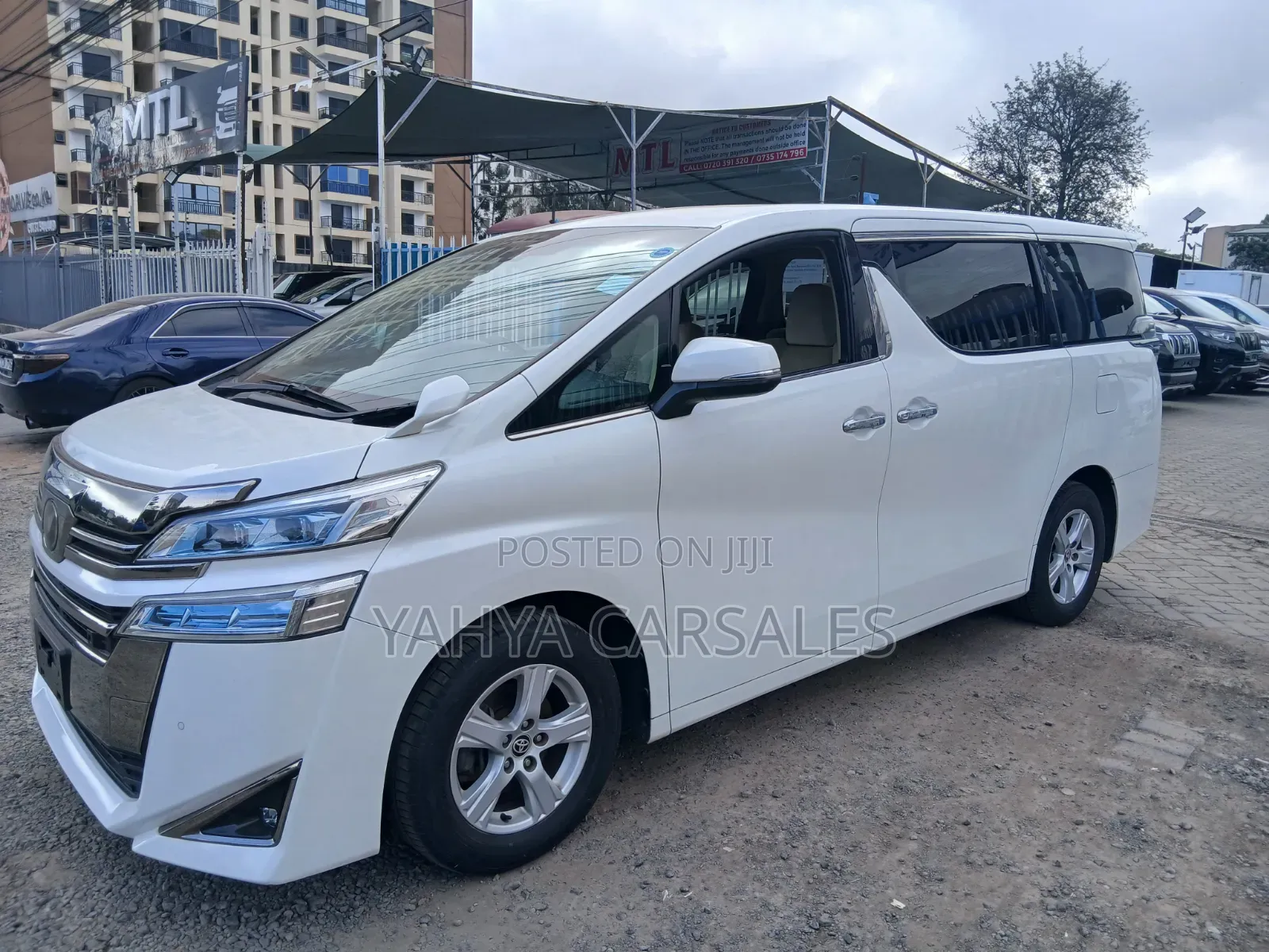 Toyota Vellfire 2019 White