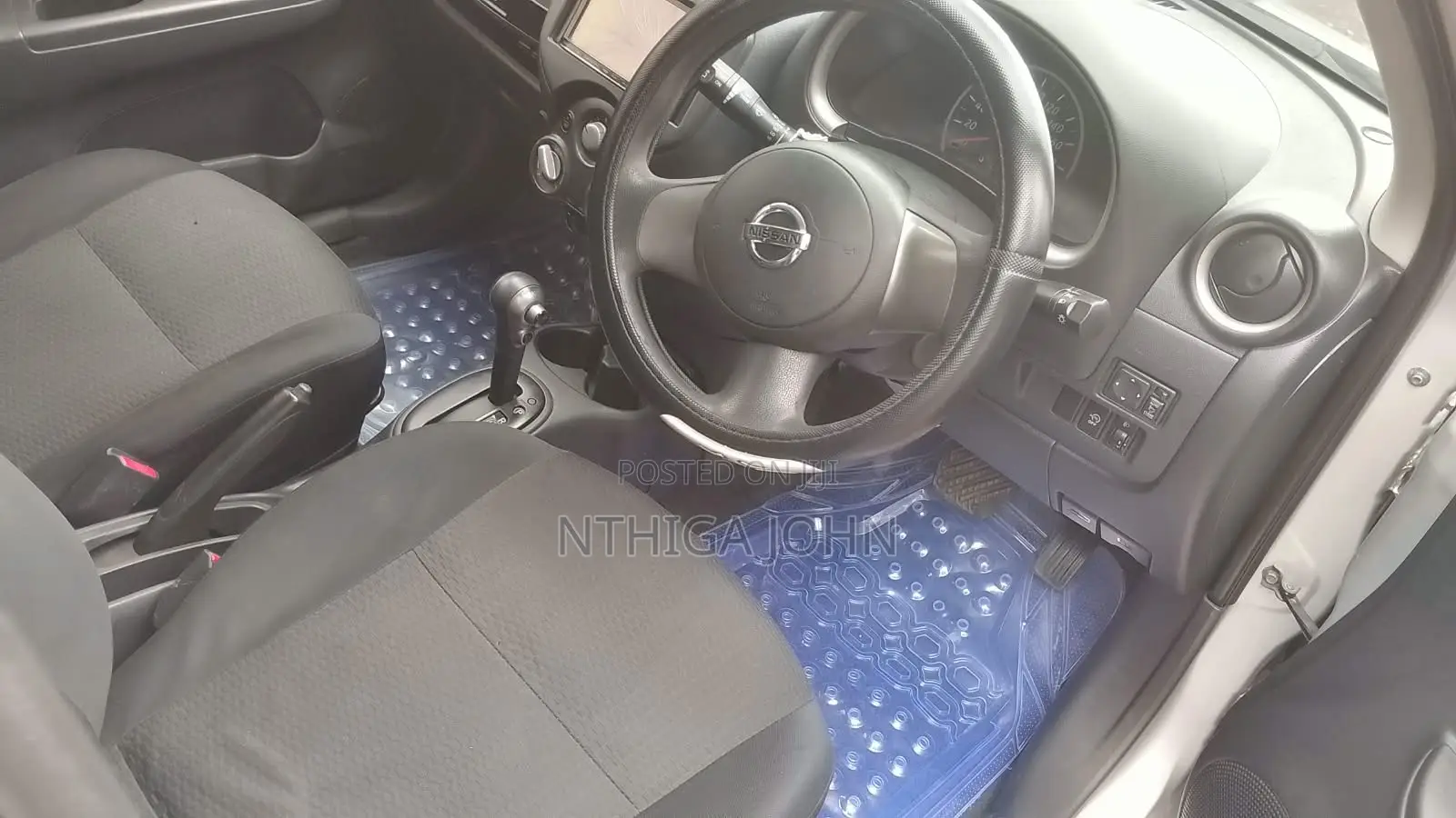 Nissan March 2012 Silver