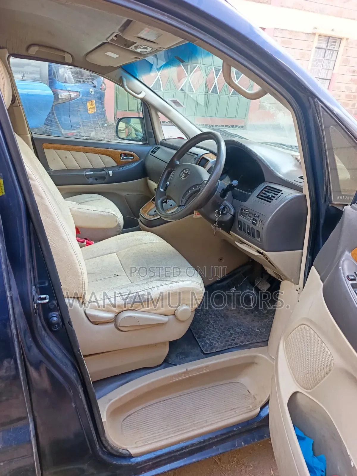 Toyota Alphard 2004 Blue