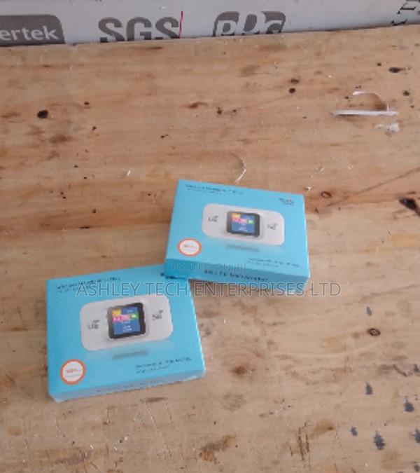 4G Wireless Portable Router – Fast Mobile Internet - main view