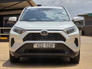 Toyota RAV4 2019 White
