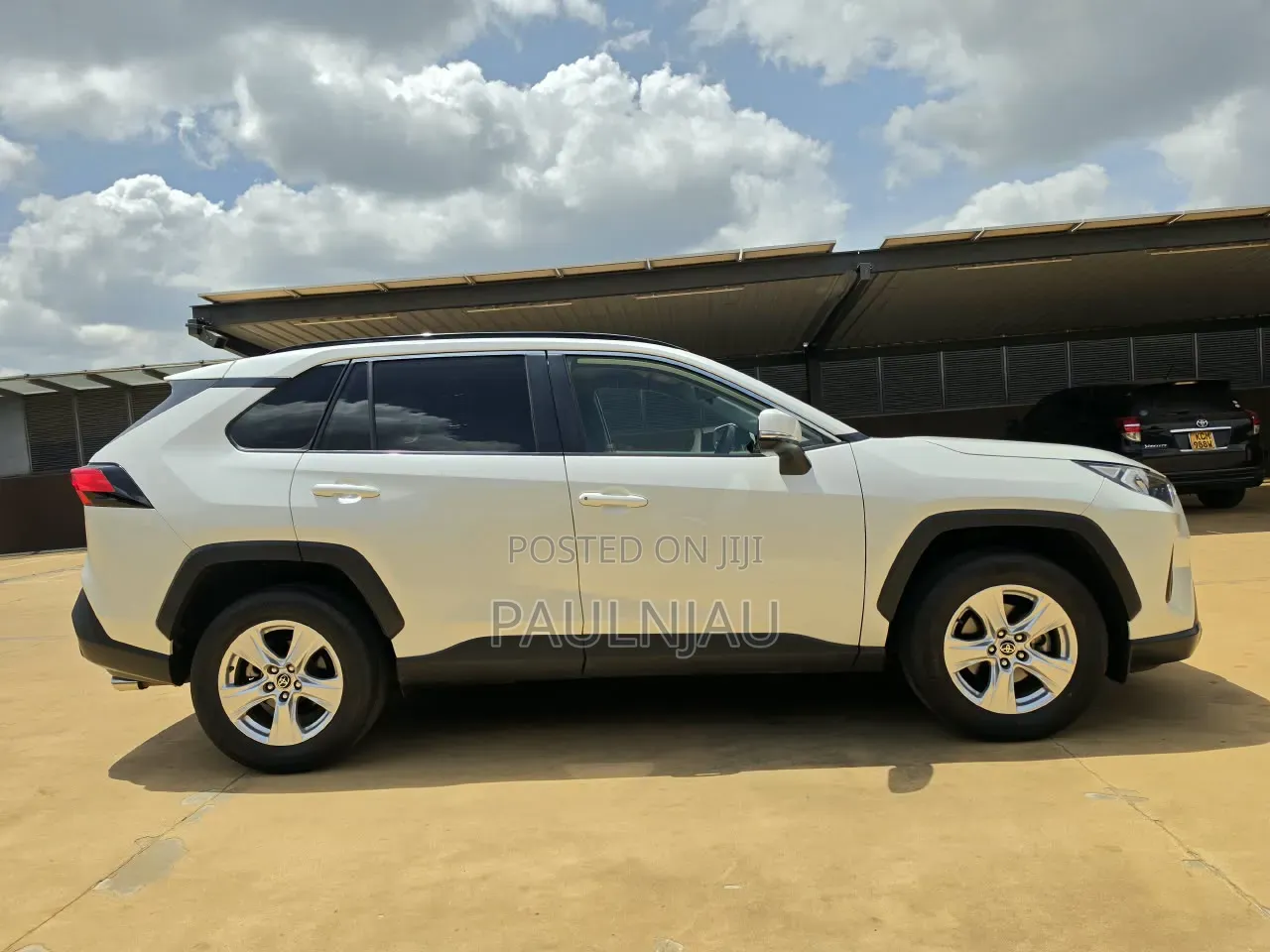 Toyota RAV4 2019 White