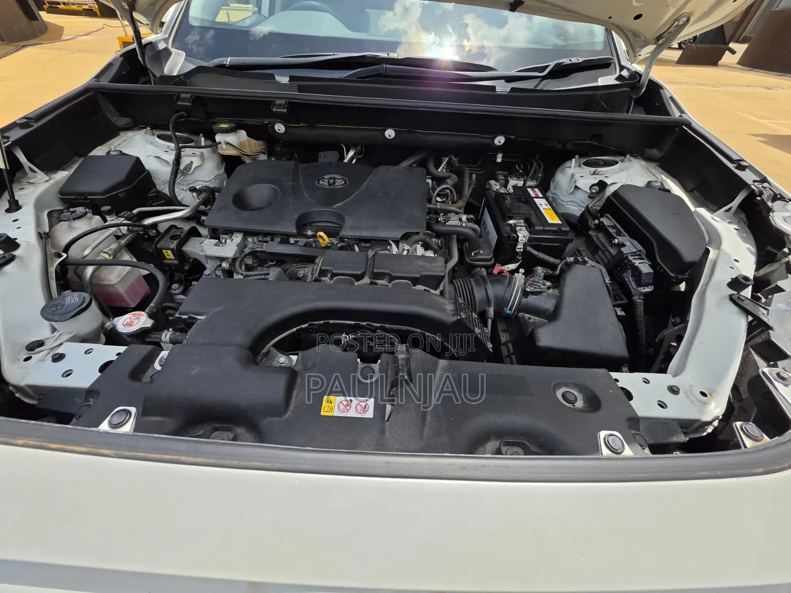 Toyota RAV4 2019 White