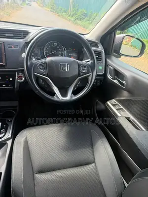 Honda Grace 2019 Gray