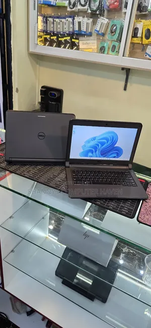 Laptop Dell Latitude 3350 8GB Intel Core i5 SSD 128GB
