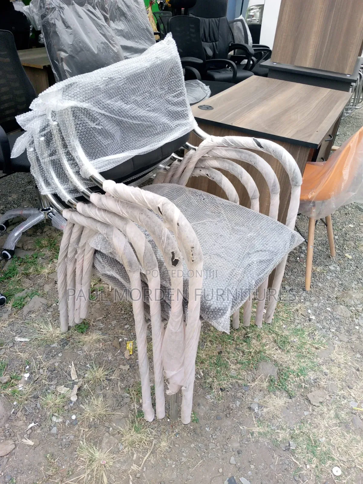 Black Visitors Office Chair