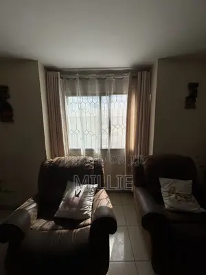 Good Quality Heavy Curtains