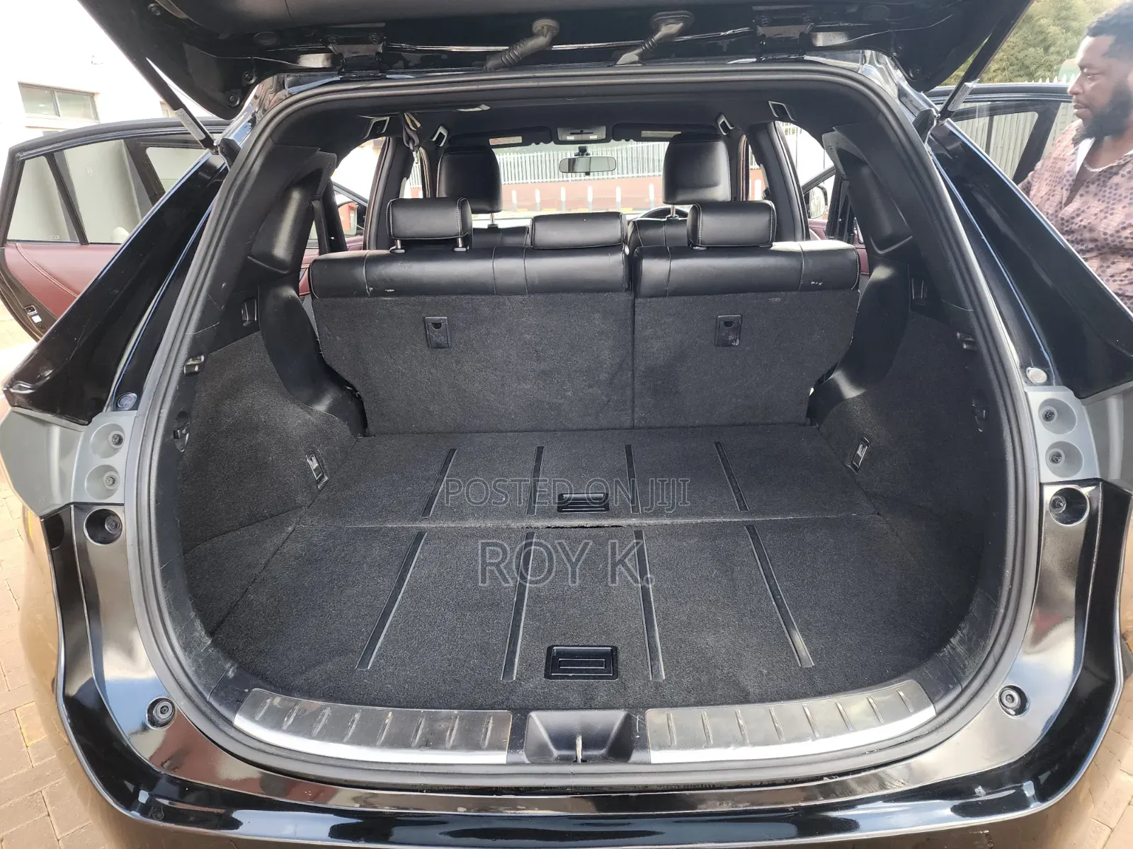 Toyota Harrier 2.0 2014 Black