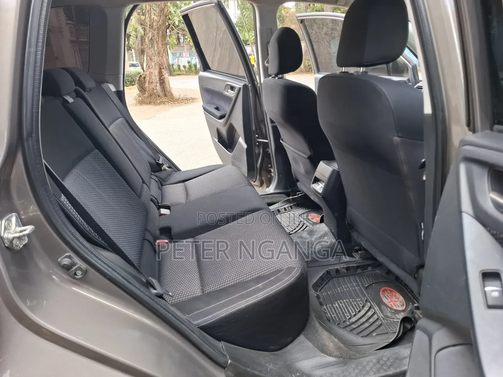 Subaru Forester 2016 Gray