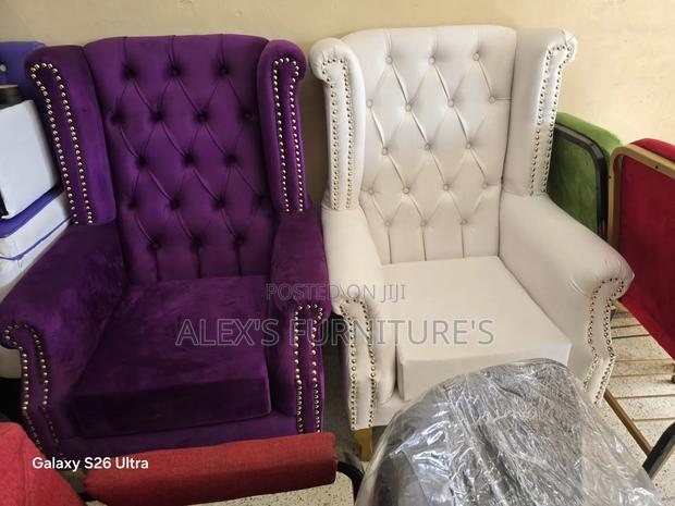 Salon Chairs _King Chair - main view