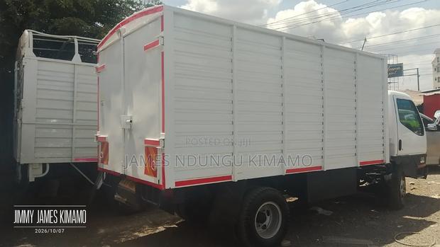 Mitsubishi Canter 2006 White - thumbnail 5