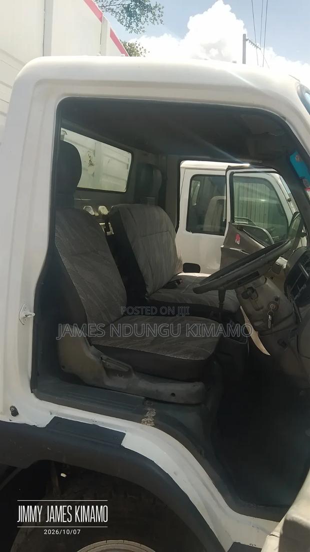 Mitsubishi Canter 2006 White - thumbnail 6