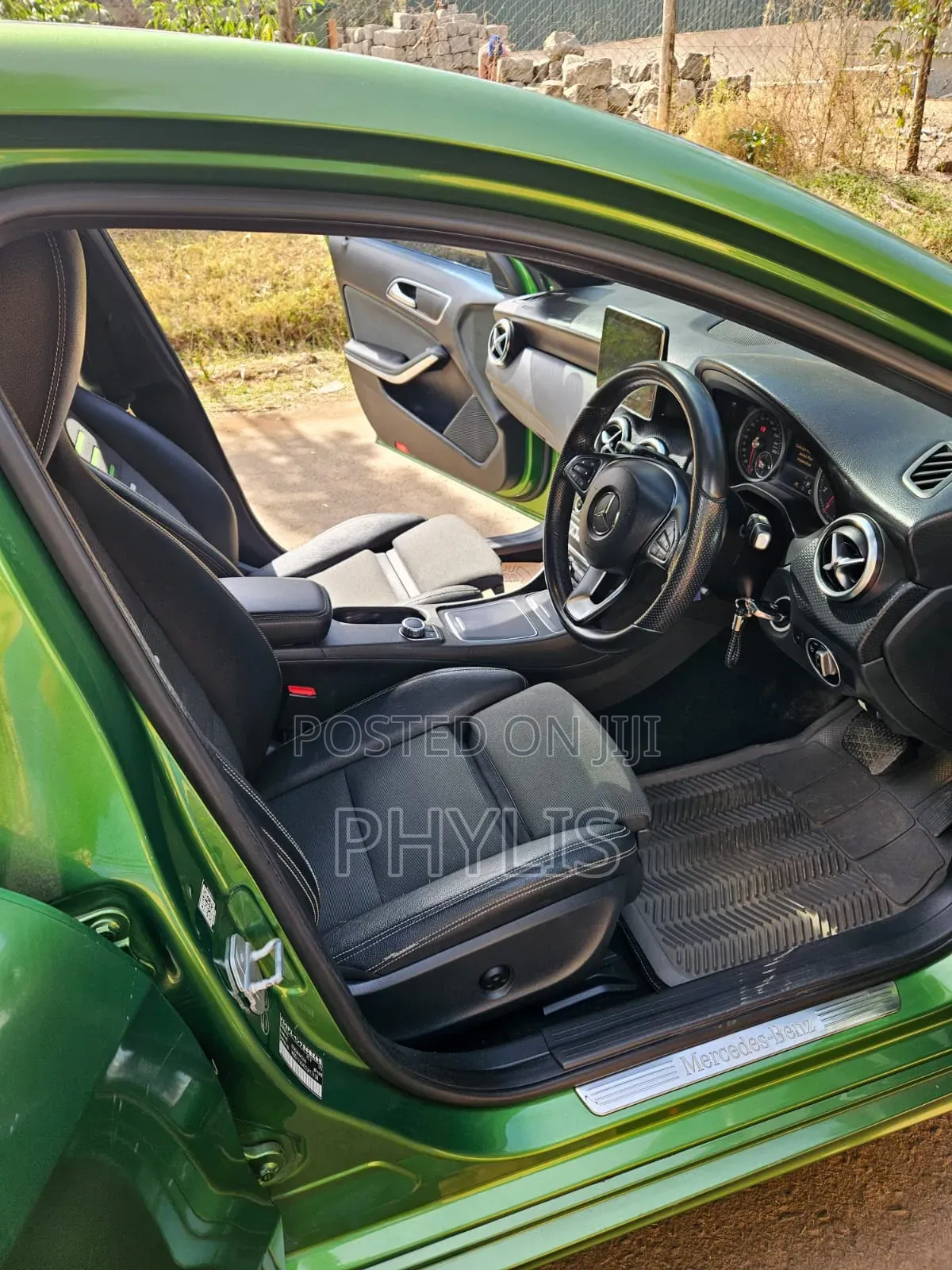 Mercedes-Benz A-Class 2016 Green