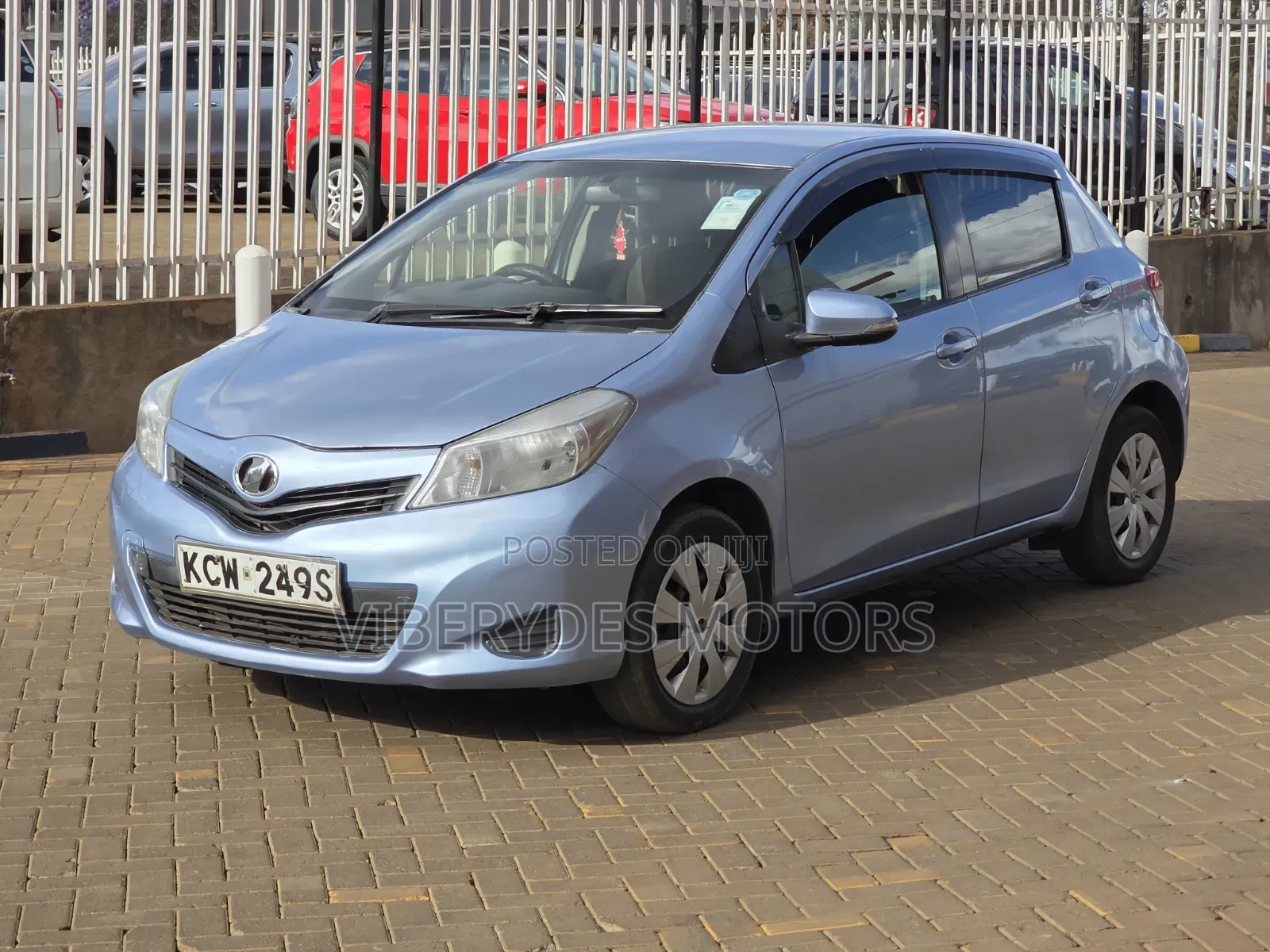 Toyota Vitz 2013 Blue