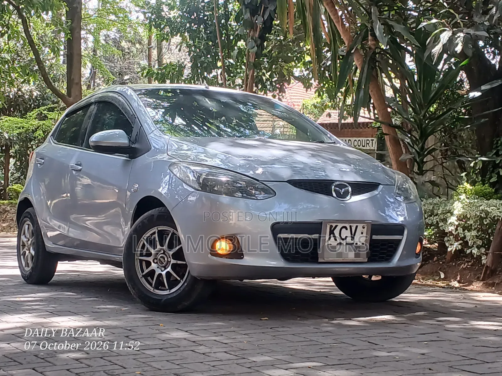 Mazda Demio 2012 Gray