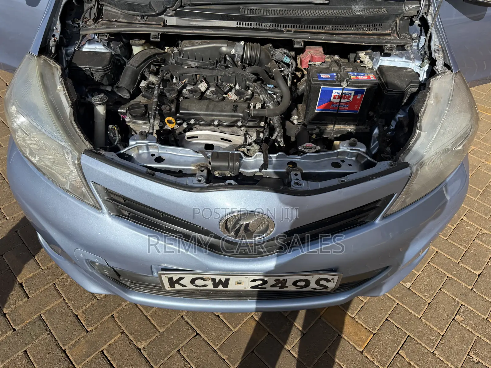 Toyota Vitz 2013 Blue