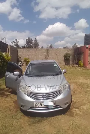 Nissan Note 2012 Silver