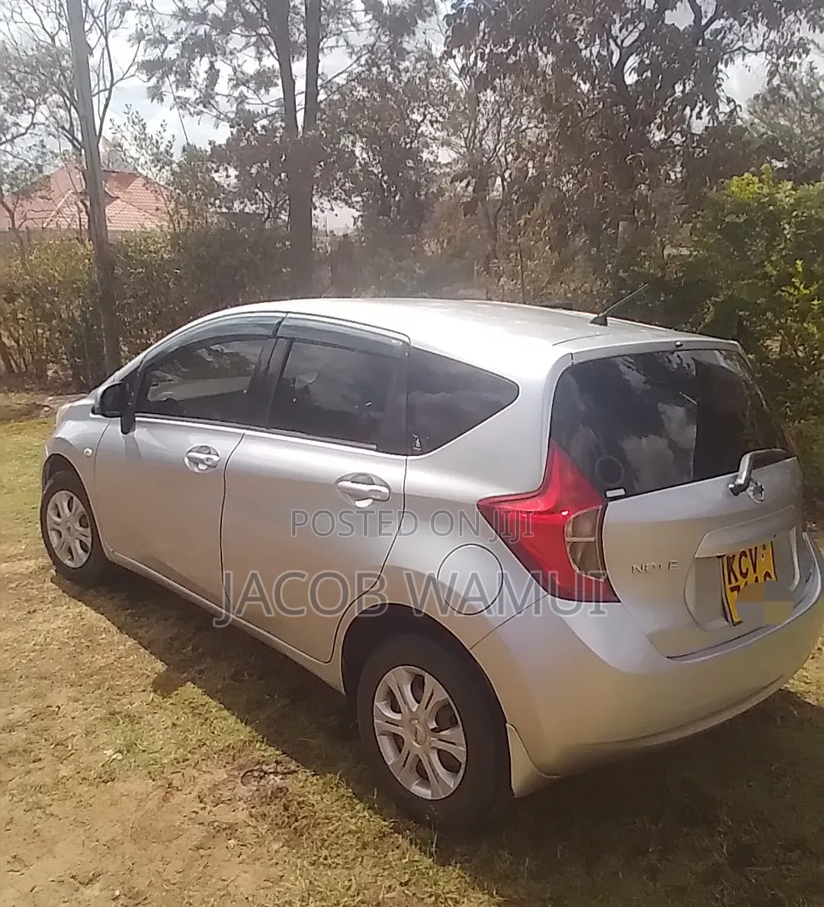 Nissan Note 2012 Silver
