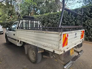 Isuzu D-MAX 2008 White
