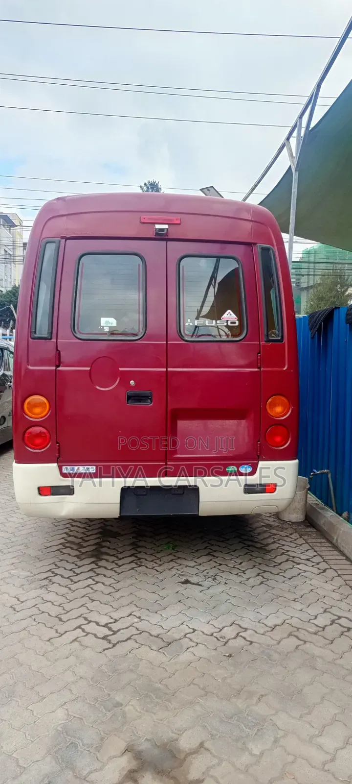 Mitsubishi Fuso Rosa 2018 Red