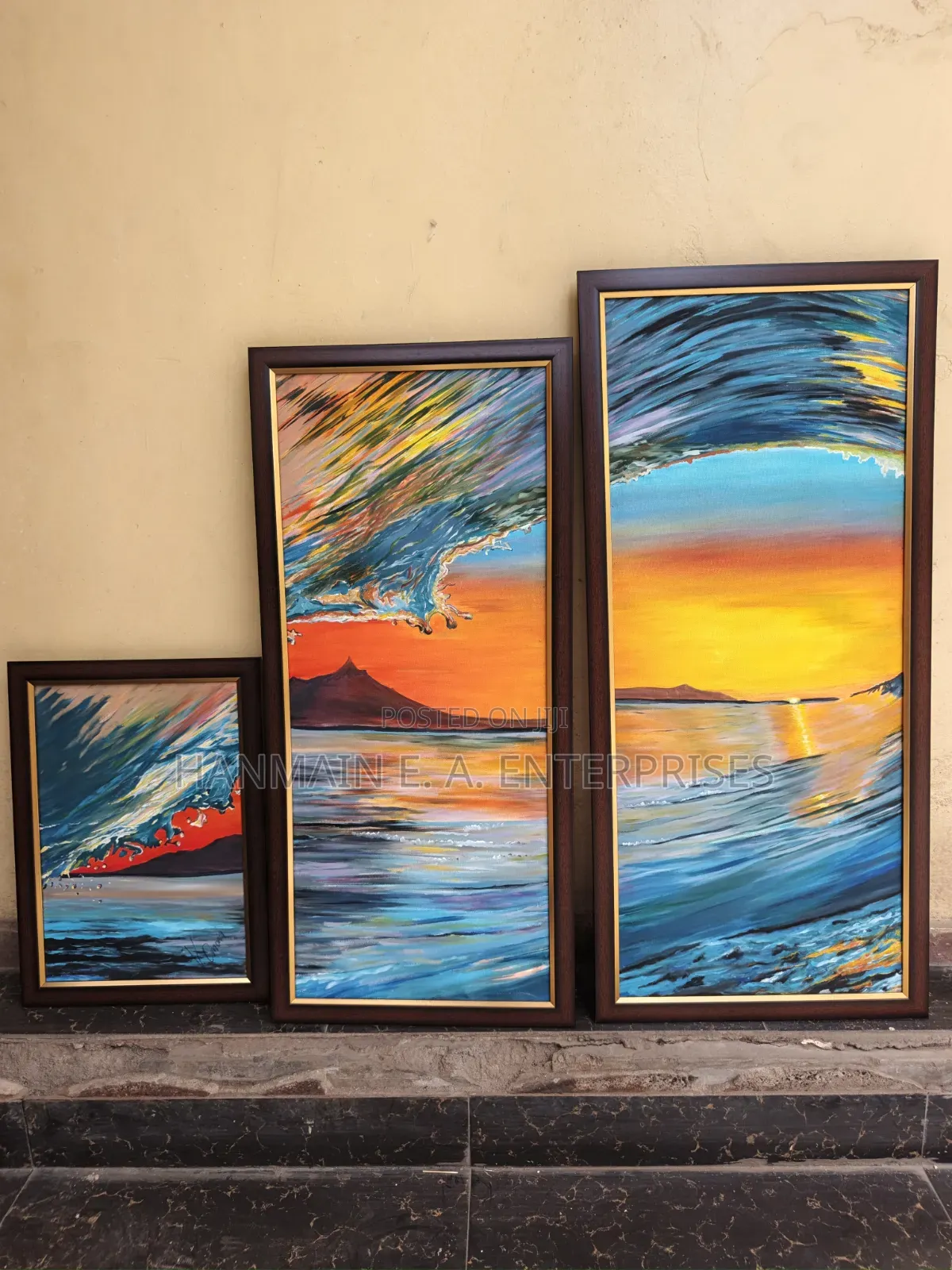 Wall Hanging & Picture Frames