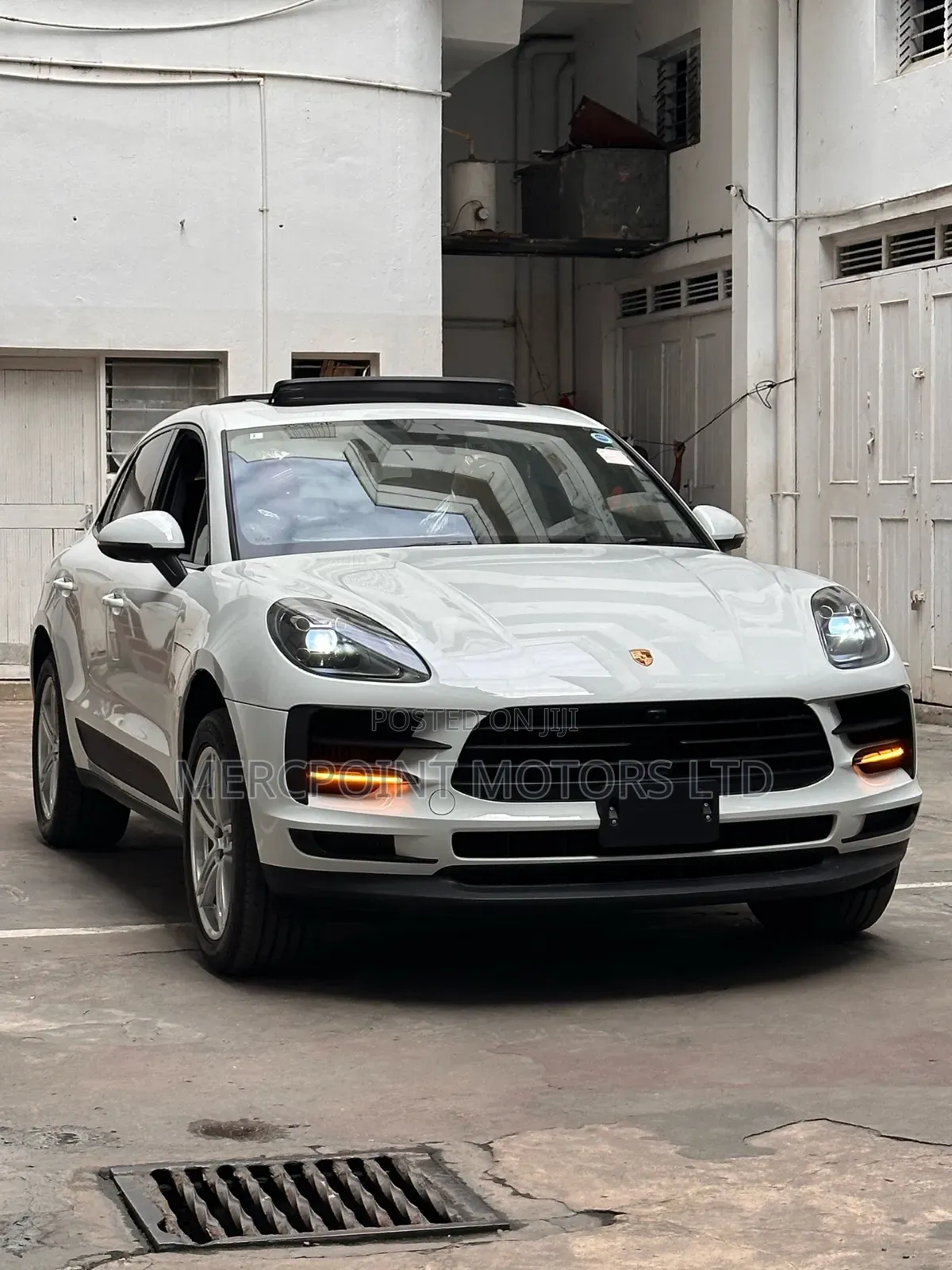 Porsche Macan 2019 White