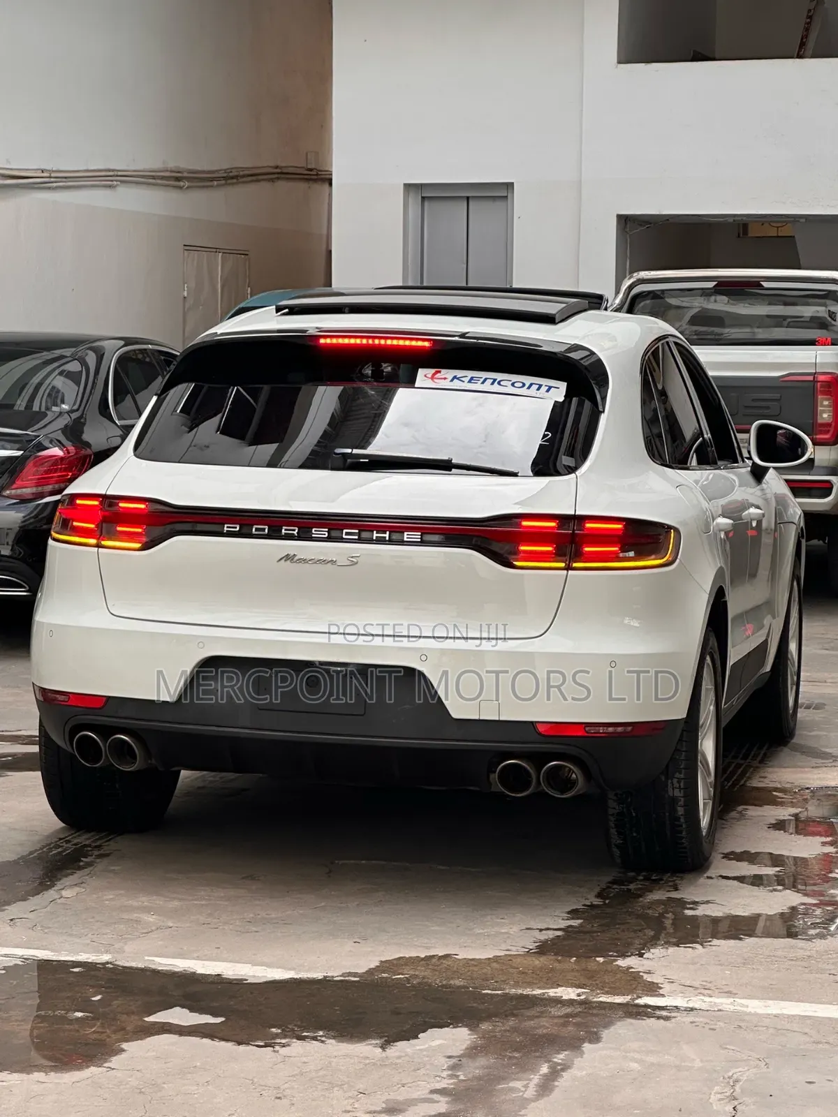 Porsche Macan 2019 White