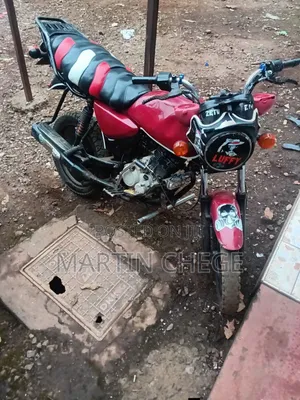 Bajaj Boxer 150 UG 2022 Red