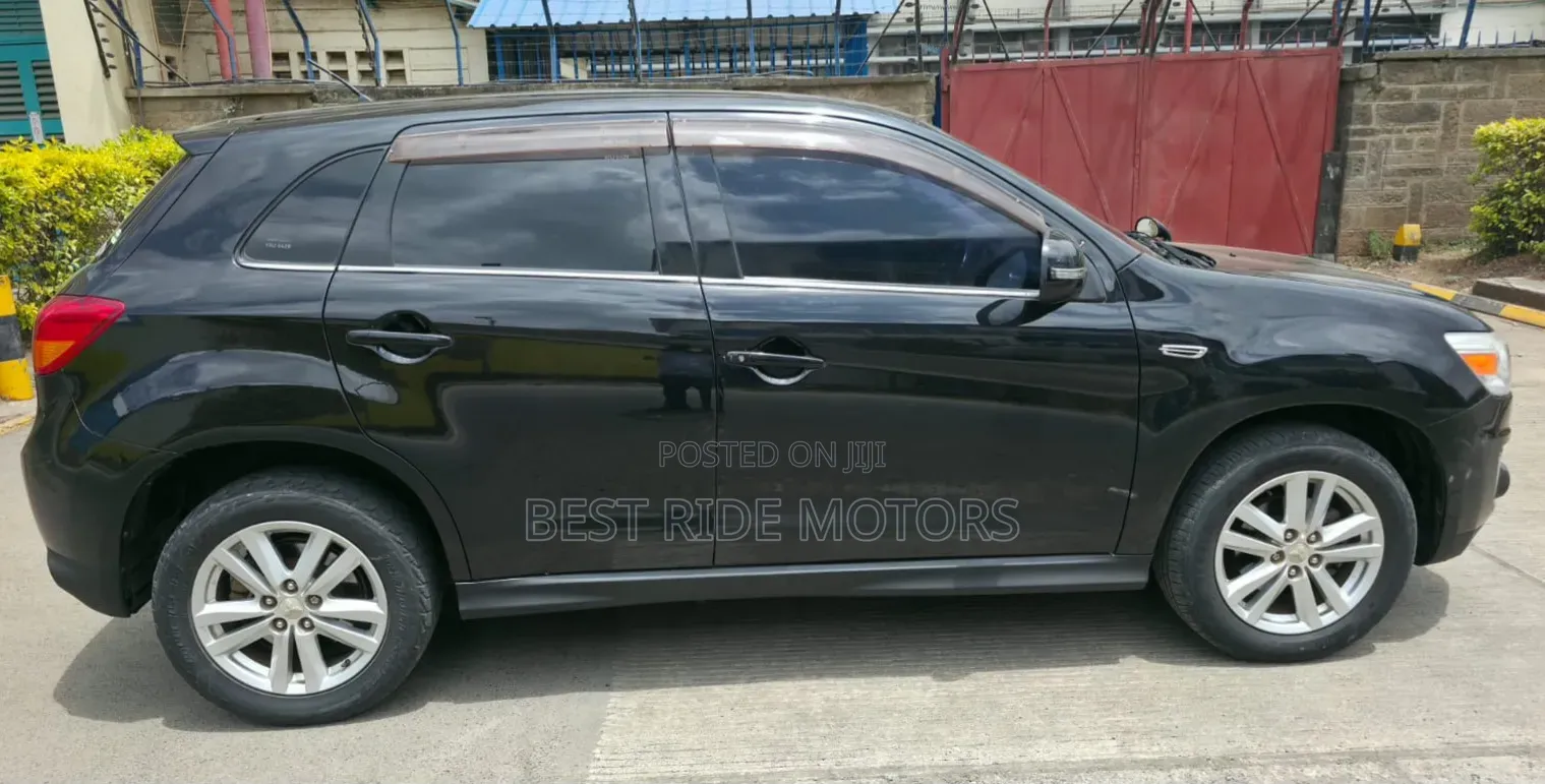 Mitsubishi RVR 2015 Black