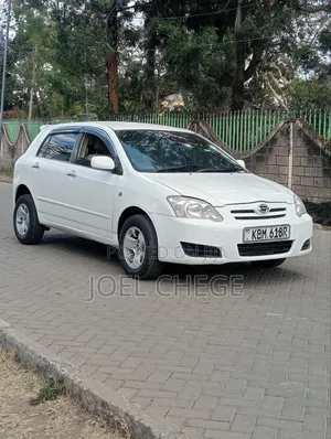Toyota Corolla RunX 2004 White