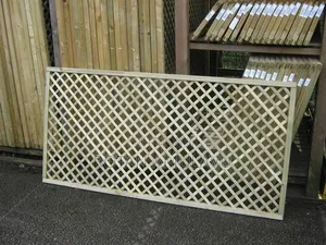 Lattice High Quality Reclaimed Wood Eg Red Cedar,Mahogany,Mvuli Etc