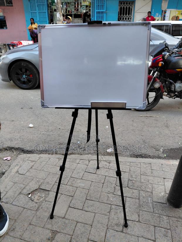 Display Whiteboard 3x2ft With Metal Tripod Stand - main view