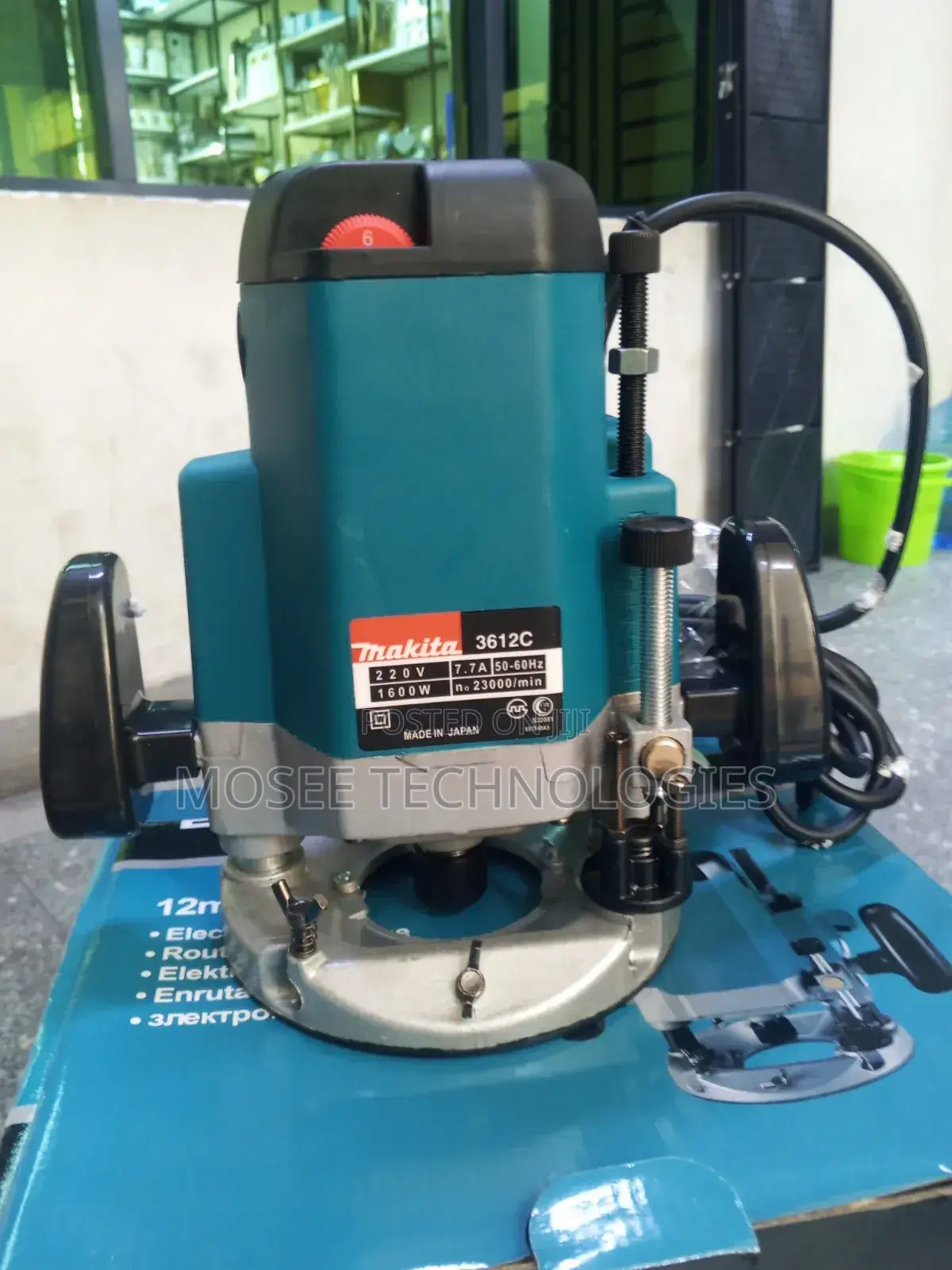 1600W Electric Wood Router – 12mm Professional Routing Machine