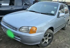 Toyota Starlet 1998 Silver