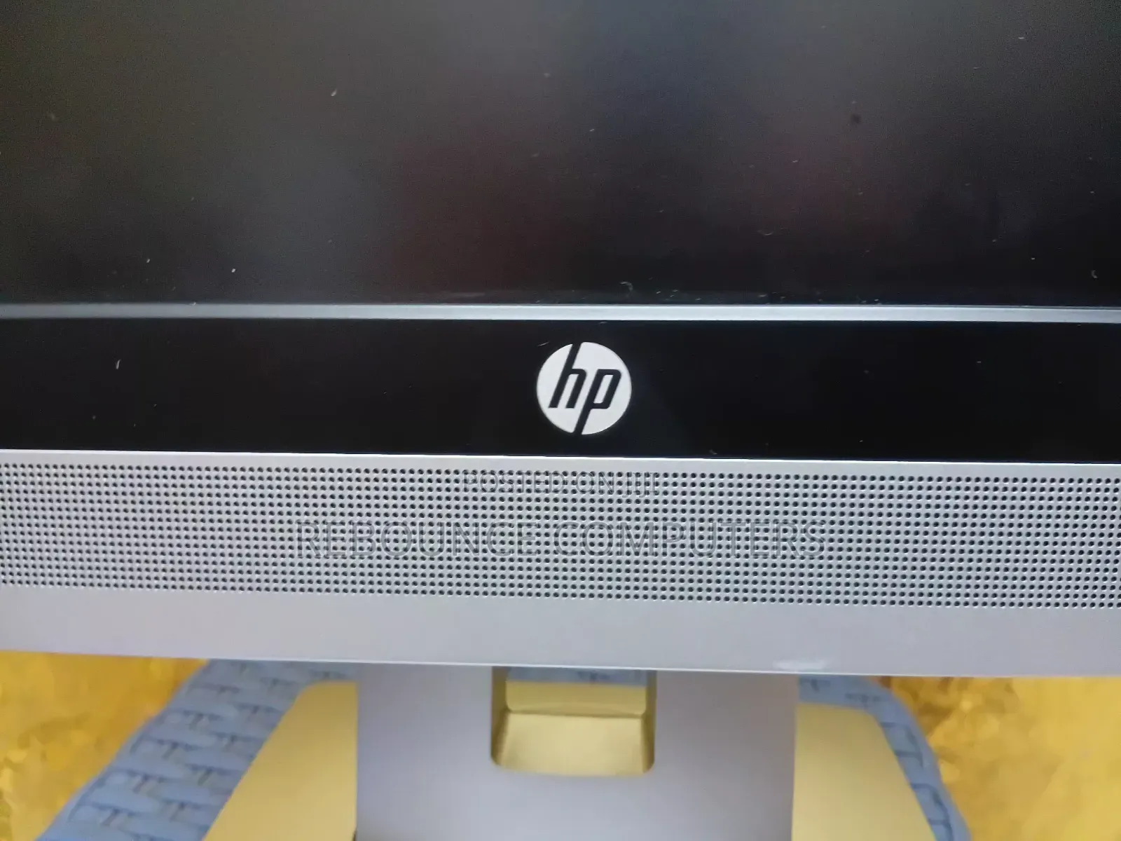 HP Elite Display E240c